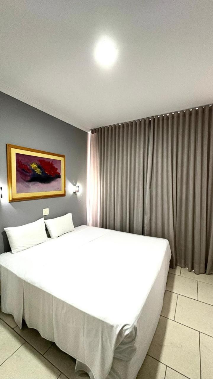 Hotel Del Rey Curitiba By Poty - Na Famosa Rua XV De Novembro Екстер'єр фото